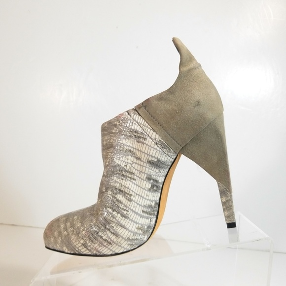 Alexander Wang Women Gray Snake Booties 38 - Picture 2 of 8